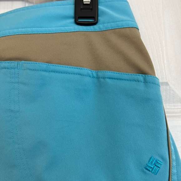 Columbia‎ quick dry shorts teal - women's 10 - Picture 8 of 16